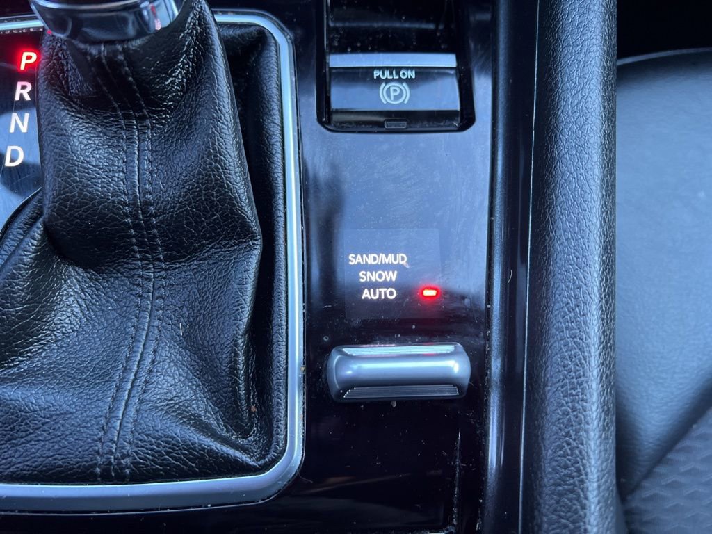 Used 2023 Jeep Compass Latitude image 19