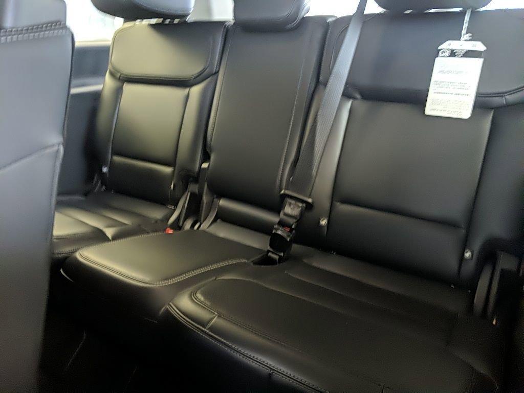 Certified 2025 Ford Expedition Max Platinum AWD/4WD image 17