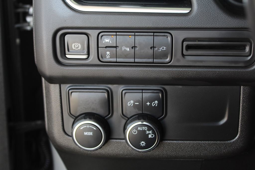 Used 2022 Chevrolet Tahoe Premier RWD image 25