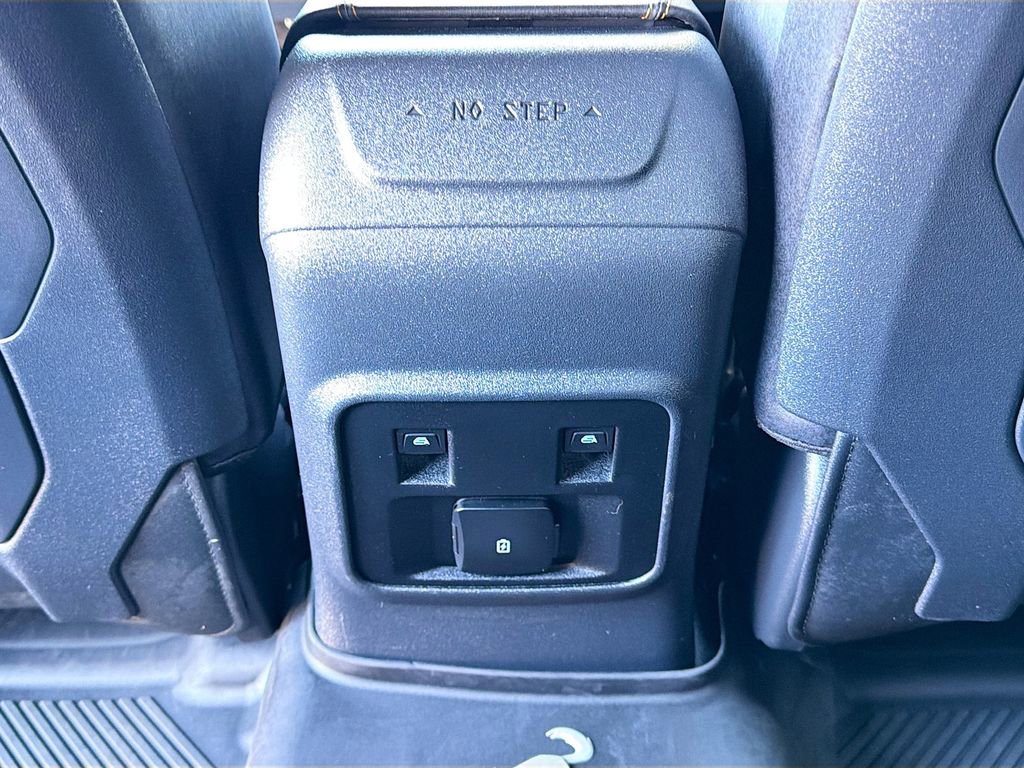 Used 2024 Ford Bronco Badlands image 21