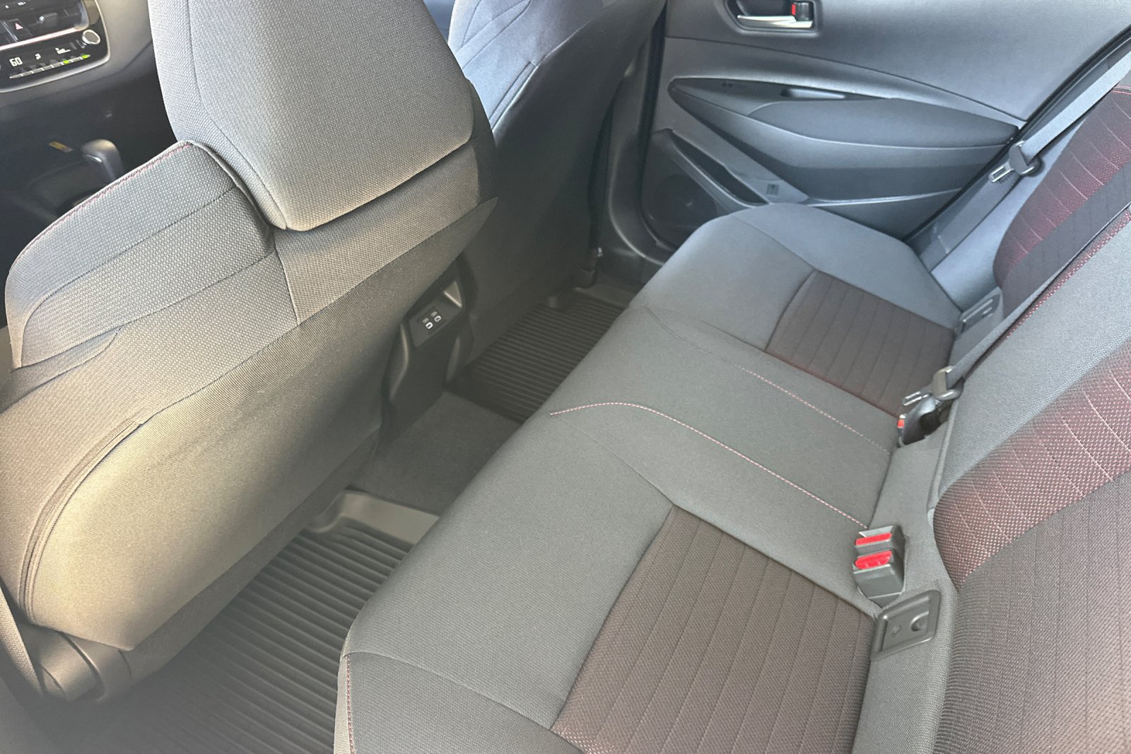 New 2027 Toyota Corolla SE FWD image 13