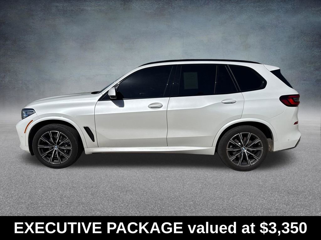 Used 2023 BMW X5 xDrive40i w/ Executive Package AWD/4WD image 2