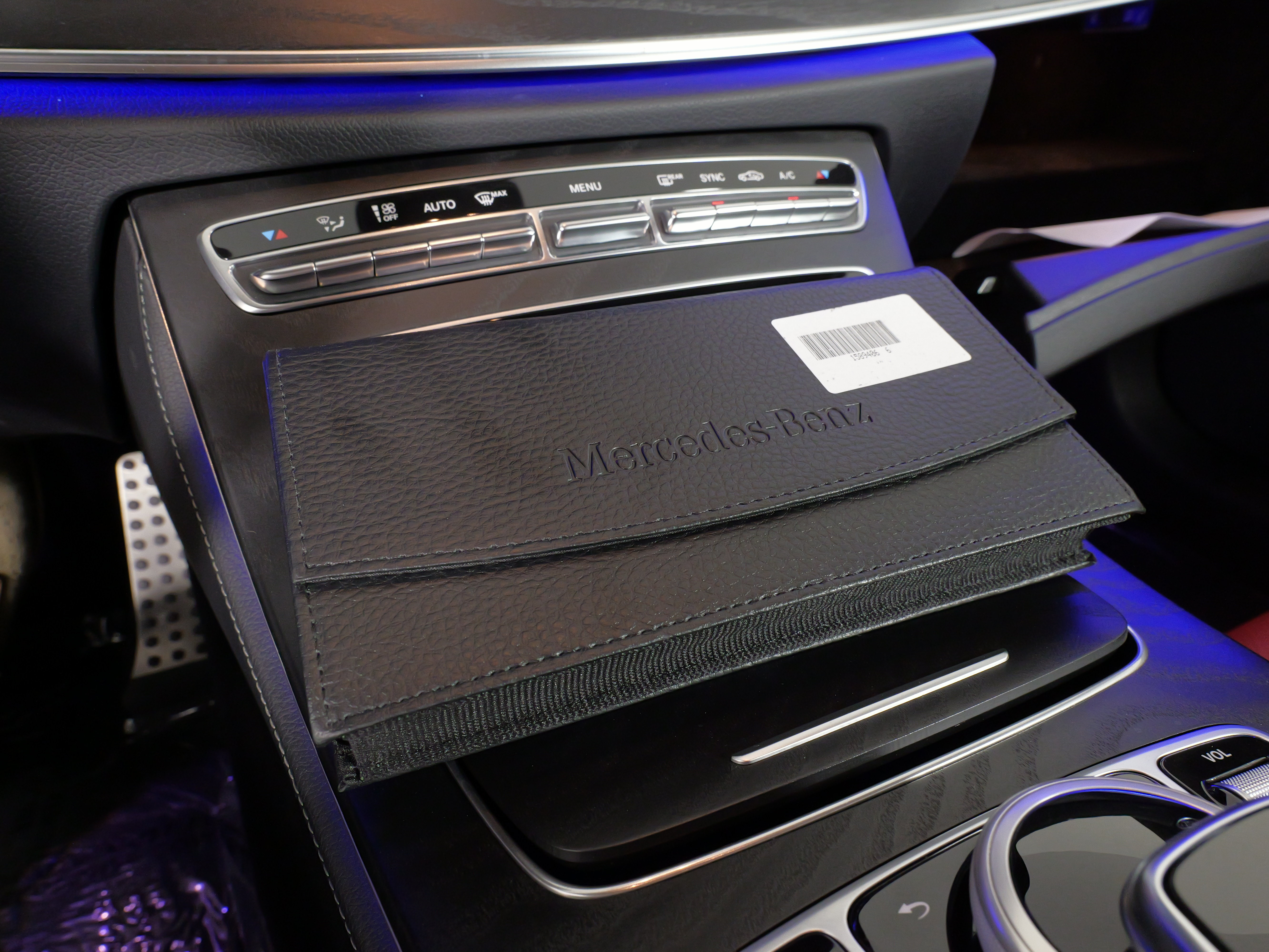 Used 2023 Mercedes-Benz E 450 Cabriolet image 57