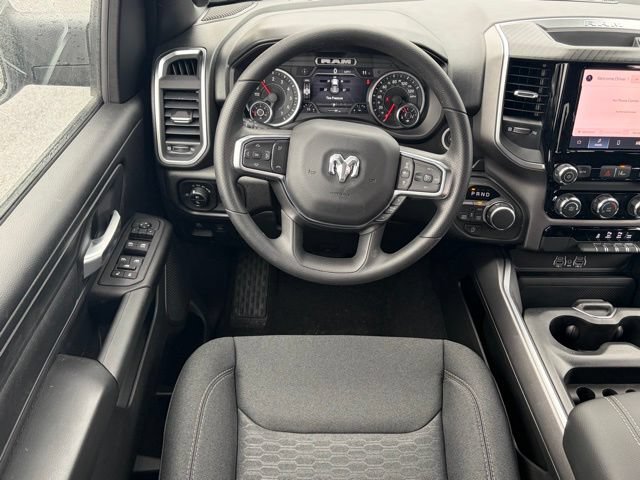 New 2026 RAM 1500 Express AWD/4WD image 31