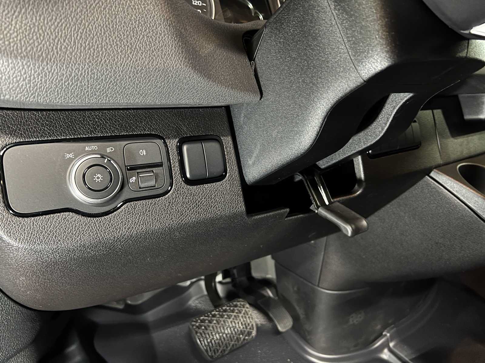 Used 2026 Mercedes-Benz Sprinter 2500 image 24