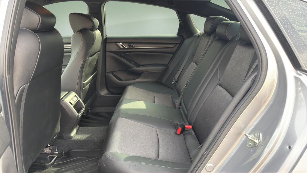 Used 2021 Honda Accord Sport image 13