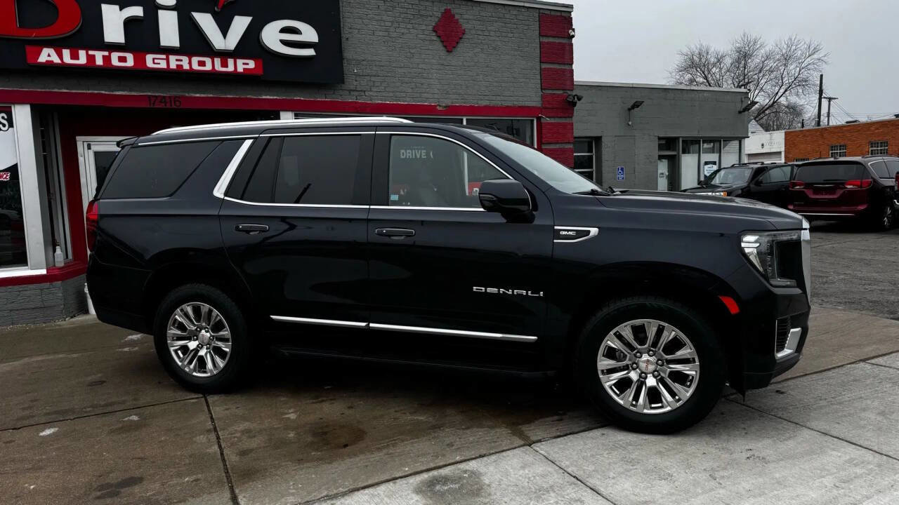 Used 2021 GMC Yukon Denali AWD/4WD image 4