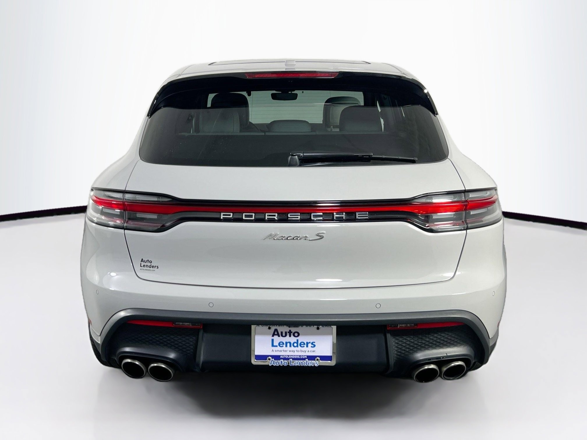 Used 2023 Porsche Macan S image 6