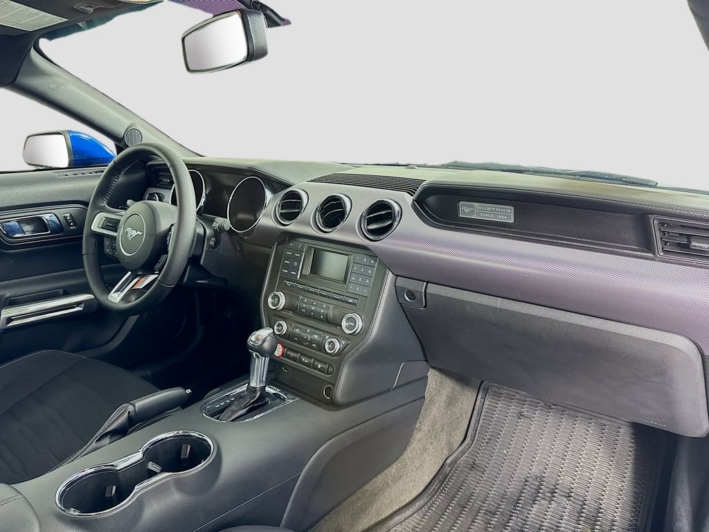 Used 2017 Ford Mustang GT image 27