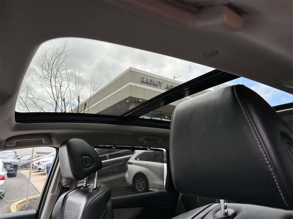 Certified 2023 Acura MDX SH-AWD w/ Technology Package image 26