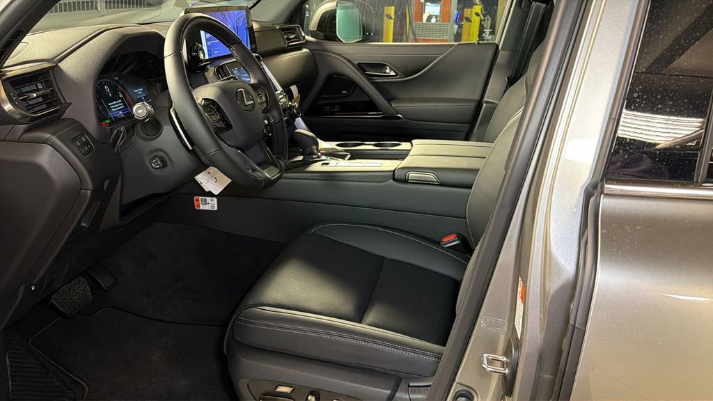 New 2026 Lexus LX 700h Luxury image 27