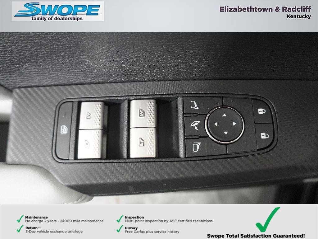 New 2025 Mitsubishi Outlander SEL image 14