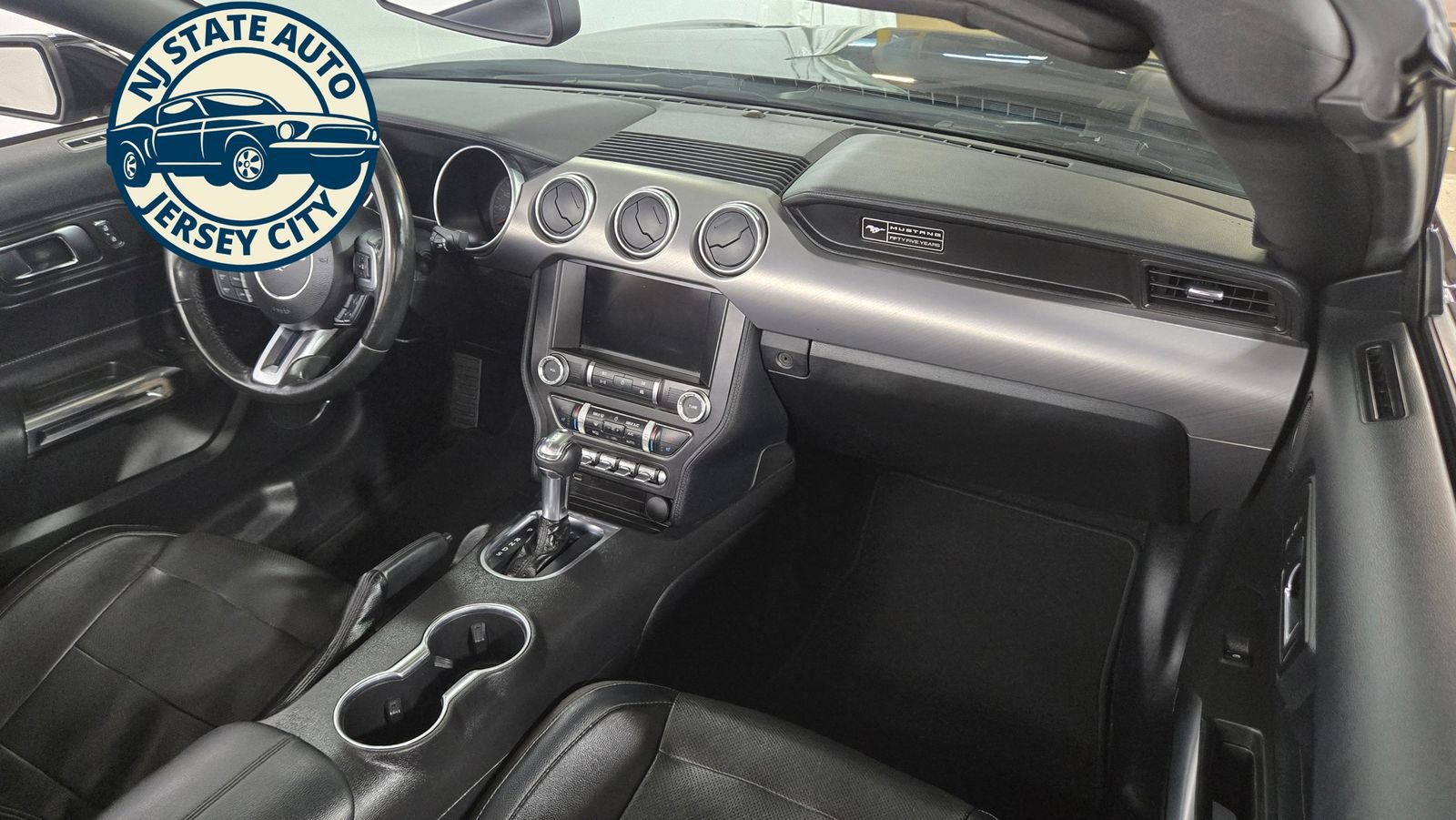 Used 2020 Ford Mustang GT Premium RWD image 33