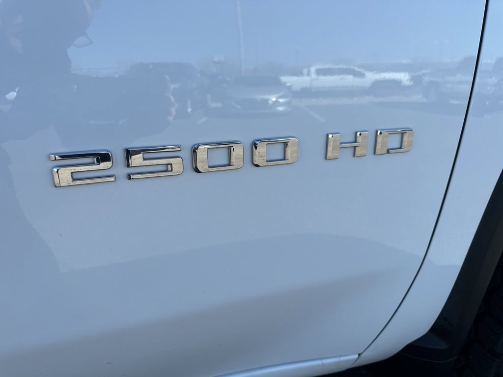 Used 2024 Chevrolet Silverado 2500 LTZ image 35