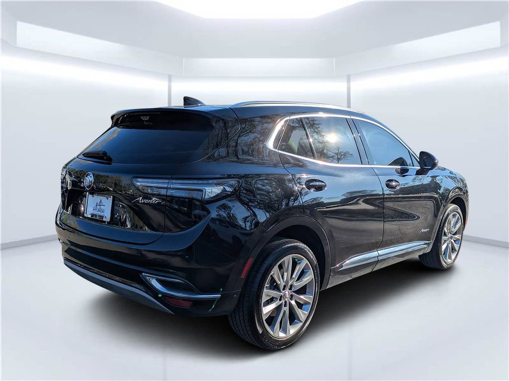 Used 2023 Buick Envision Avenir image 3
