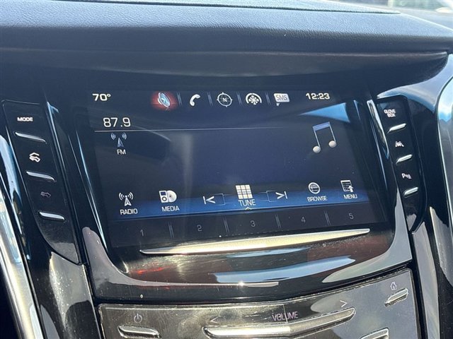 Used 2017 Cadillac Escalade Luxury image 13