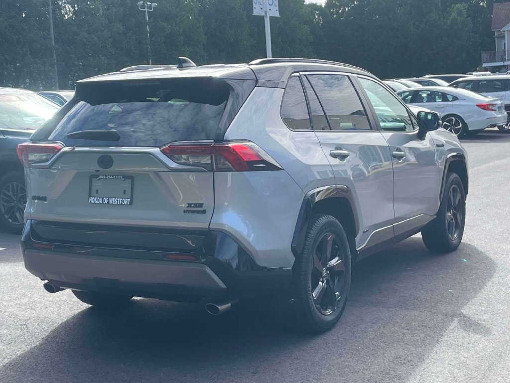 Used 2021 Toyota RAV4 XSE AWD/4WD image 5