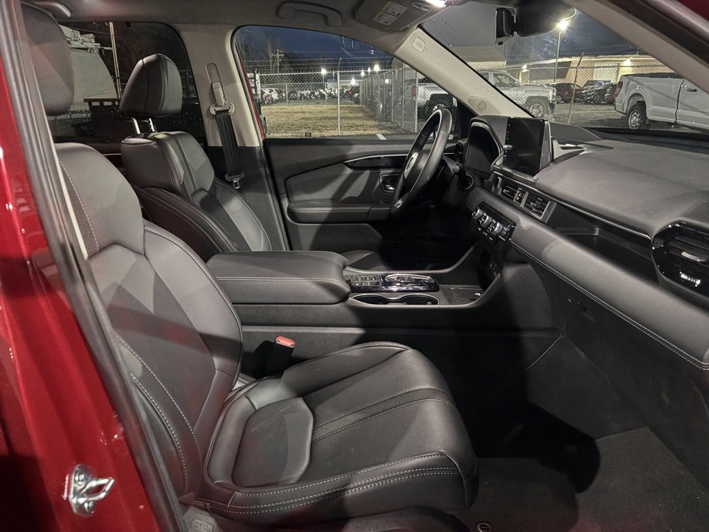 Certified 2025 Honda Pilot EX-L image 5