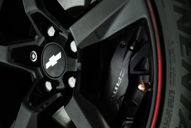 Used 2018 Chevrolet Camaro SS image 21