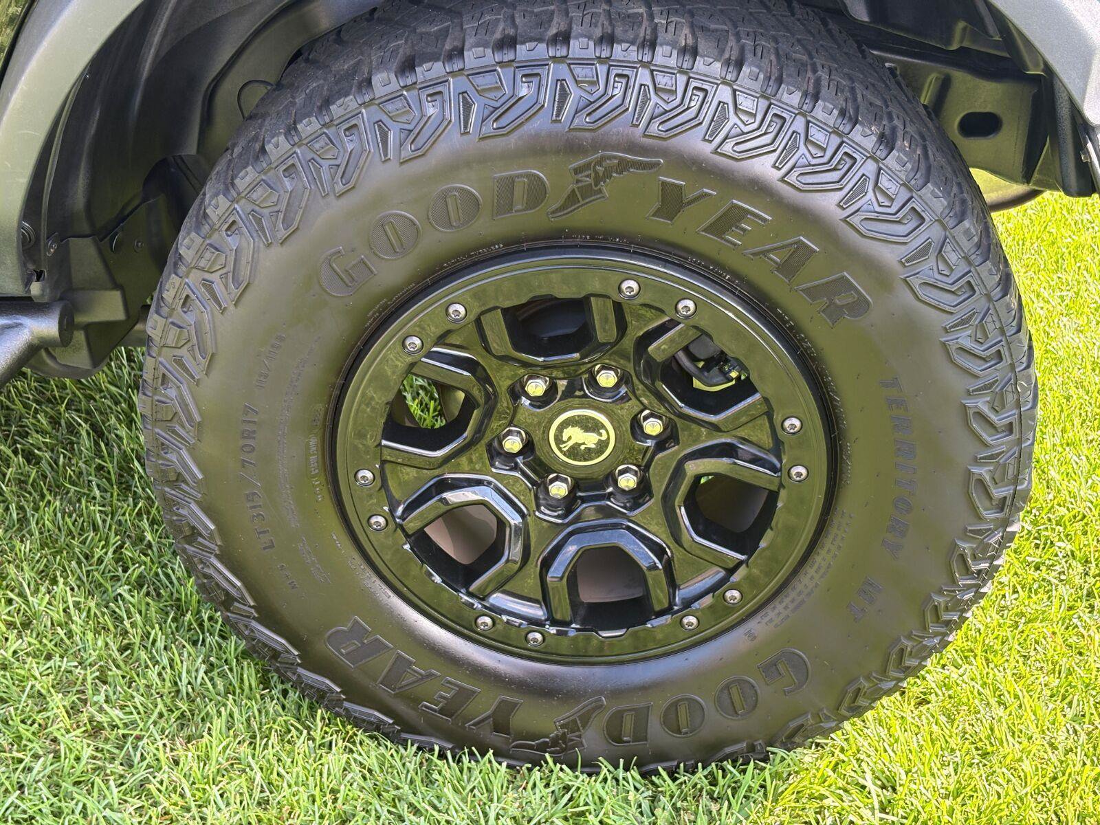 Used 2023 Ford Bronco Wildtrak AWD/4WD image 13