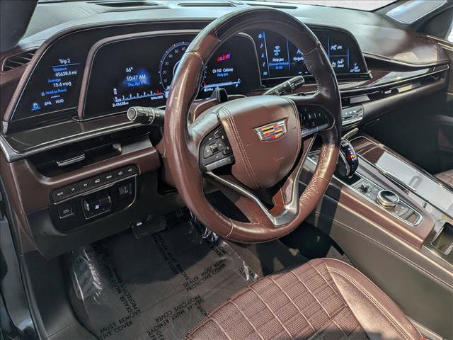 Used 2023 Cadillac Escalade Sport Platinum w/ LPO, ONYX Package image 7