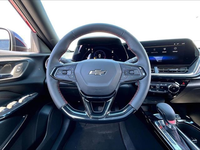 New 2026 Chevrolet Trax RS w/ Driver Confidence Package FWD image 17