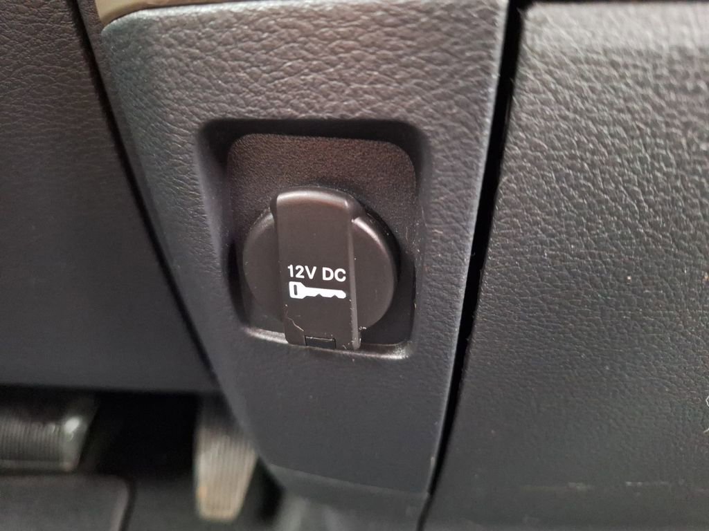 Used 2009 Dodge Ram 1500 Truck ST w/ ST Popular Equipment Group image 17