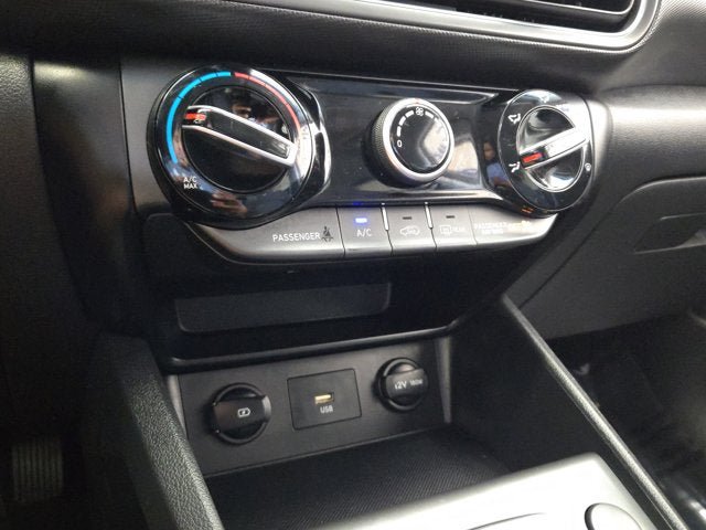 Used 2022 Hyundai Kona SEL w/ Cargo Package FWD image 20