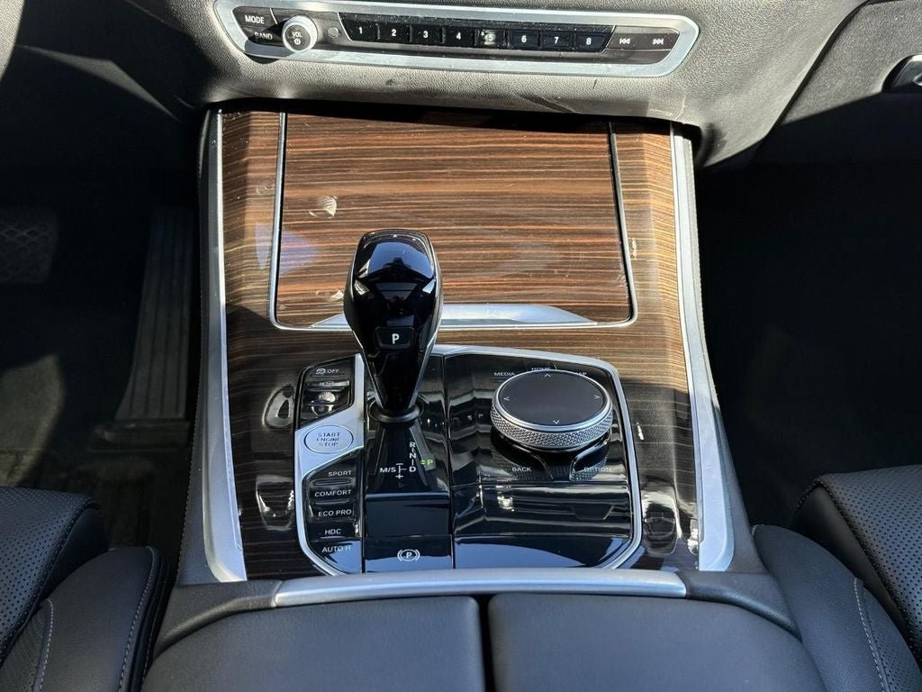 Used 2023 BMW X5 xDrive40i AWD/4WD image 13