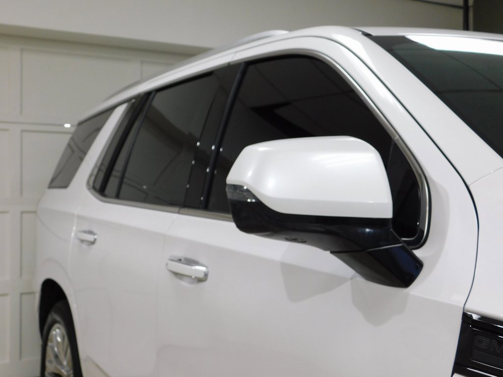 Used 2023 GMC Yukon Denali image 12