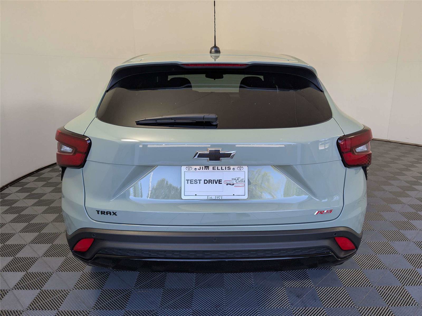 Used 2024 Chevrolet Trax RS w/ Driver Confidence Package image 7