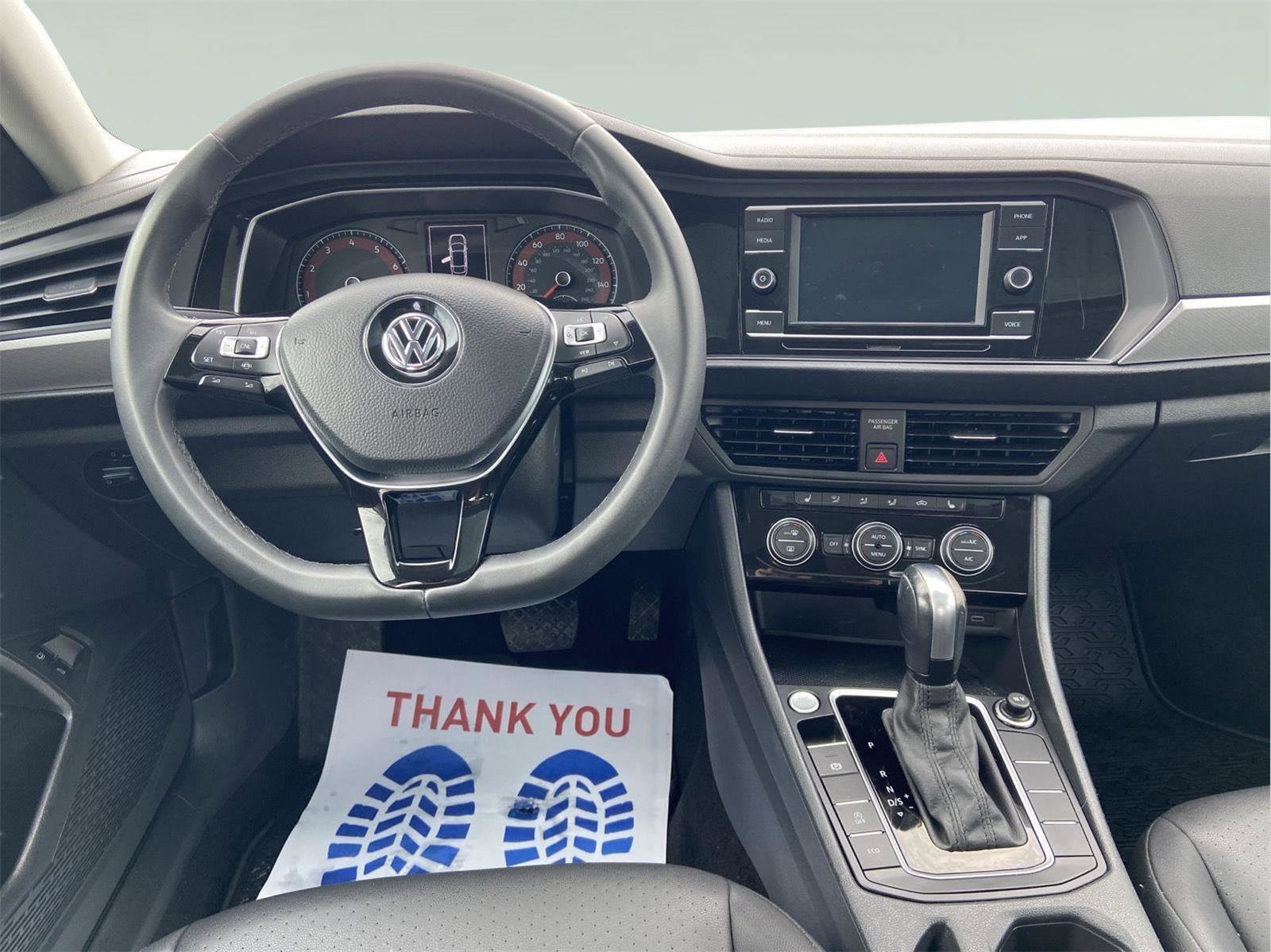 Used 2020 Volkswagen Jetta SE image 19