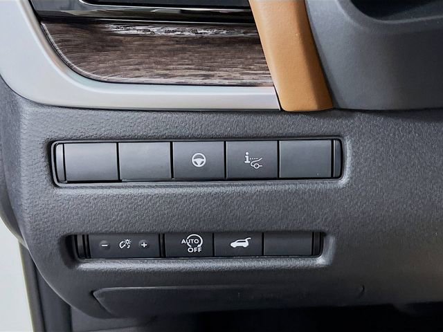 New 2026 Nissan Rogue Platinum w/ Platinum Premium Package image 9