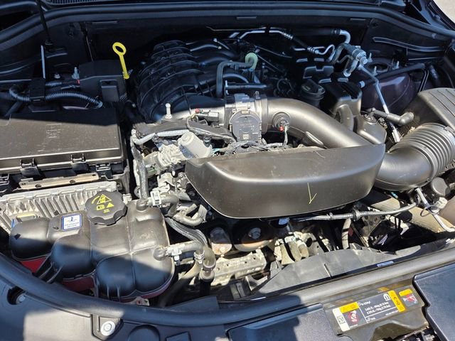 Certified 2025 Dodge Durango GT image 18