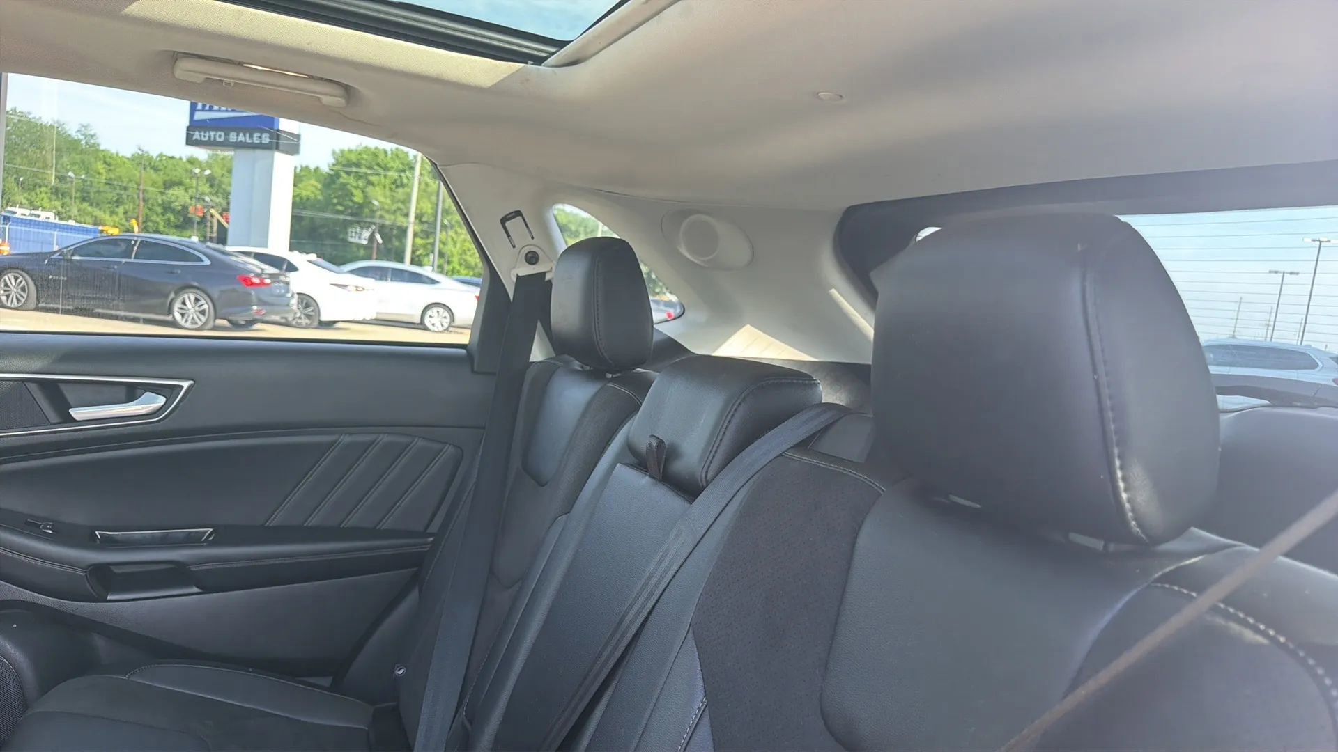 Used 2015 Ford Edge Sport w/ Equipment Group 401A AWD/4WD image 39
