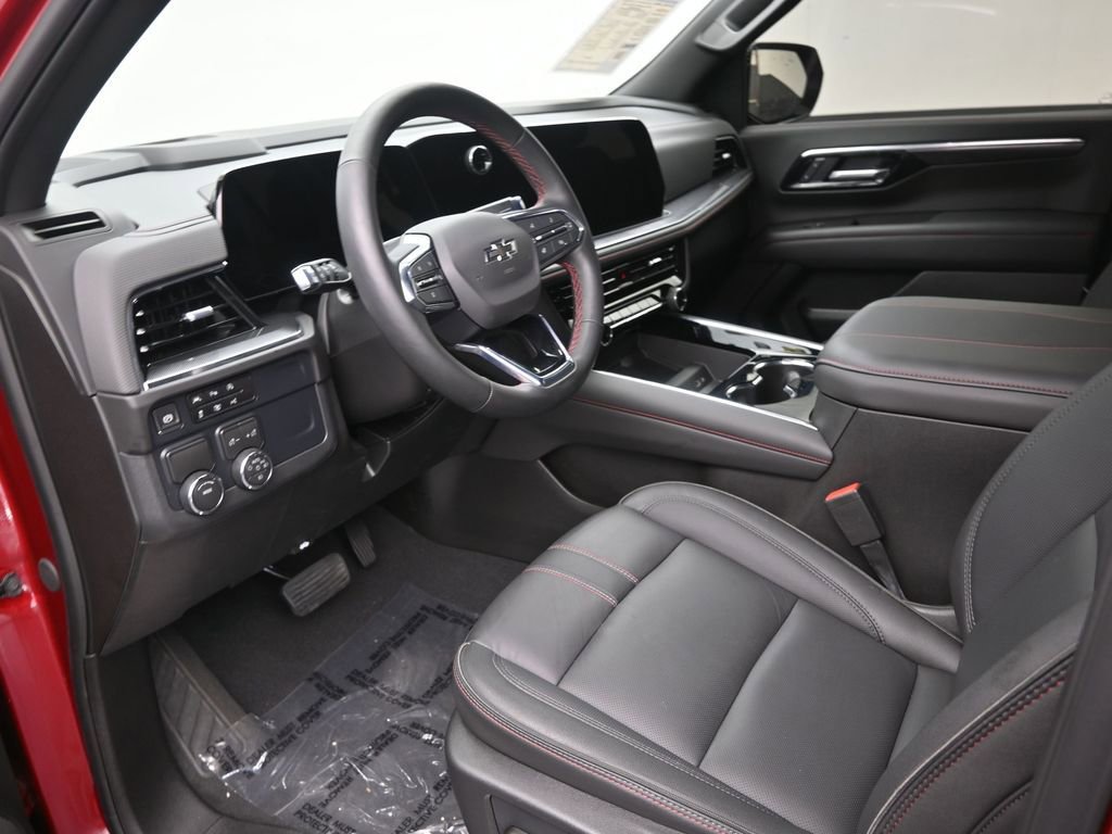 Used 2026 Chevrolet Suburban RST w/ Comfort Package image 14