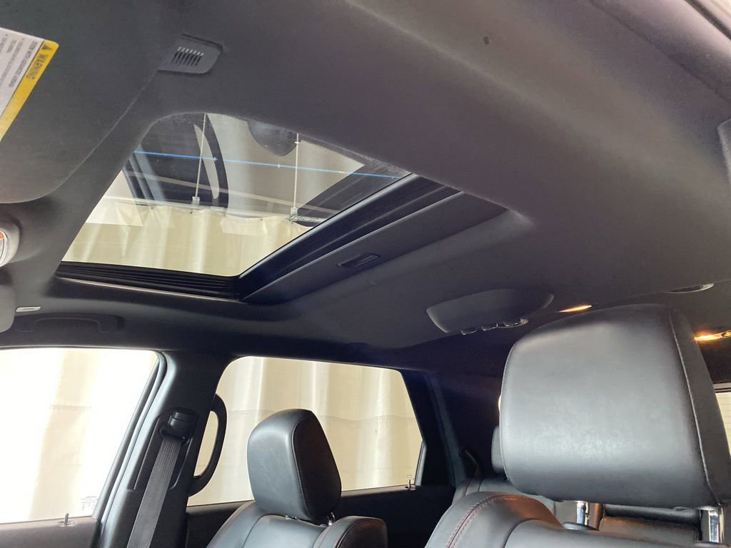 Used 2025 Dodge Durango R/T image 25