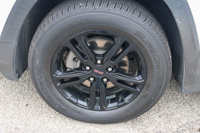 Used 2023 GMC Terrain AT4 image 7