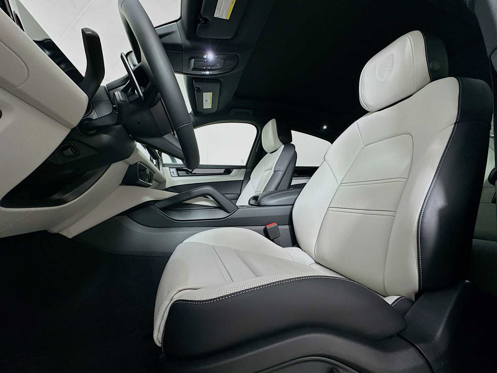 New 2026 Porsche Cayenne E-Hybrid image 5