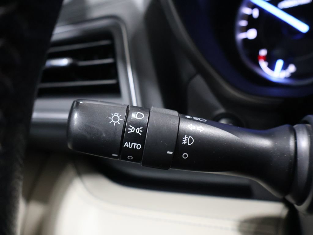 Used 2021 Subaru Ascent Limited w/ Technology Package image 35