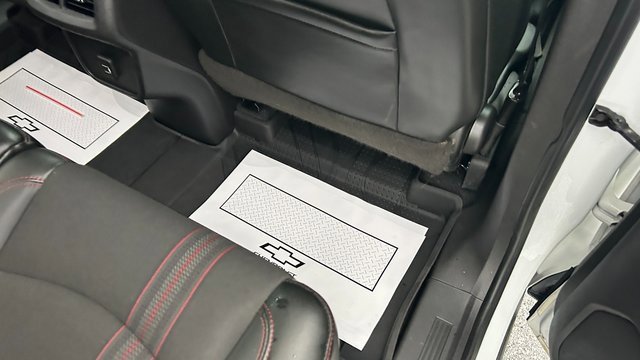 Certified 2022 Chevrolet Equinox RS w/ LPO, Floor Liner Package image 50