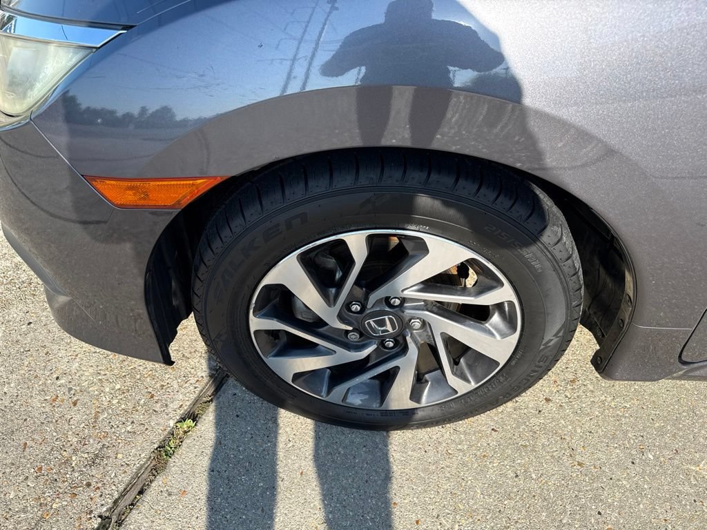 Used 2018 Honda Civic EX image 20