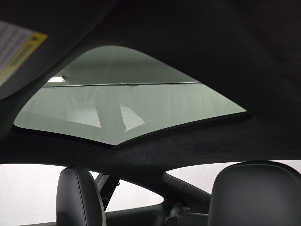 Certified 2018 Porsche 911 Carrera GTS RWD image 44