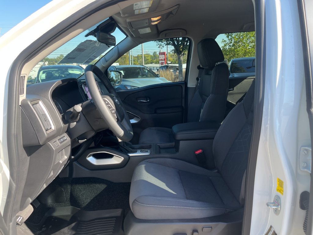 New 2026 Nissan Frontier SV w/ All-Weather Content Package AWD/4WD image 26