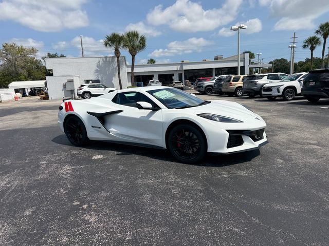 New 2027 Chevrolet Corvette Grand Sport w/ Z52 Sport Performance Package RWD image 17