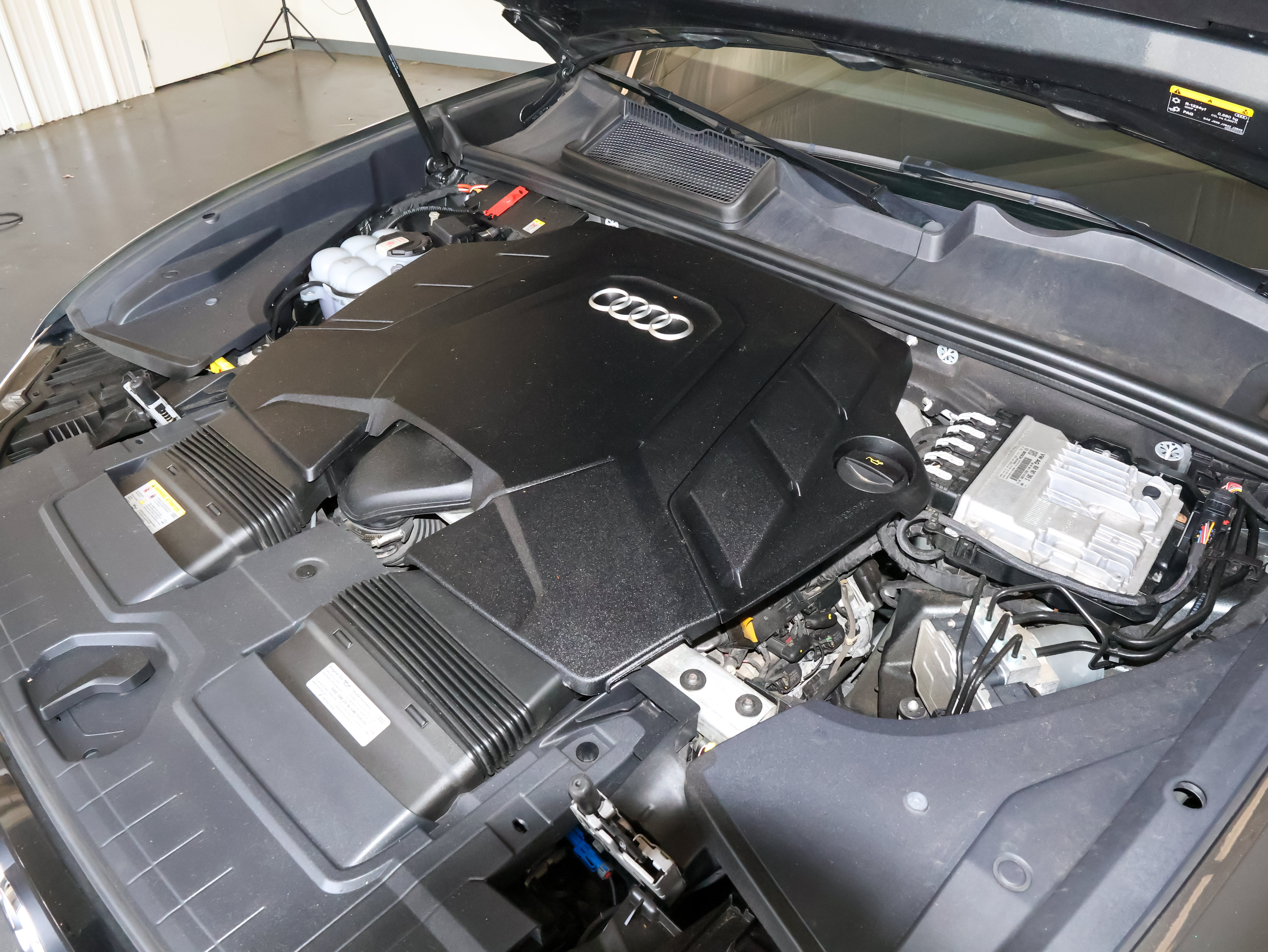 Used 2023 Audi Q8 Premium Plus w/ Premium Plus Package AWD/4WD image 68