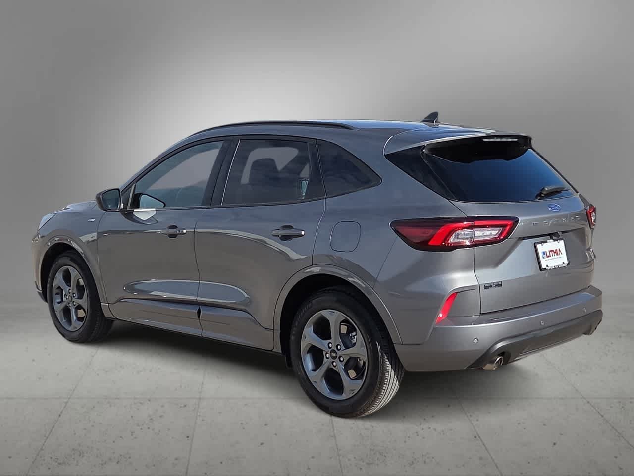 Used 2024 Ford Escape ST-Line w/ Tech Pack #1 FWD image 6