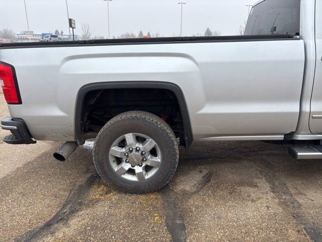 Used 2018 GMC Sierra 3500 SLT w/ Duramax Plus Package image 6