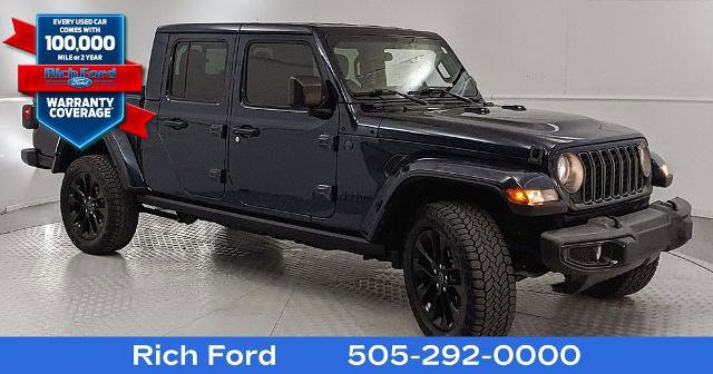 Used 2025 Jeep Gladiator Sport image 1