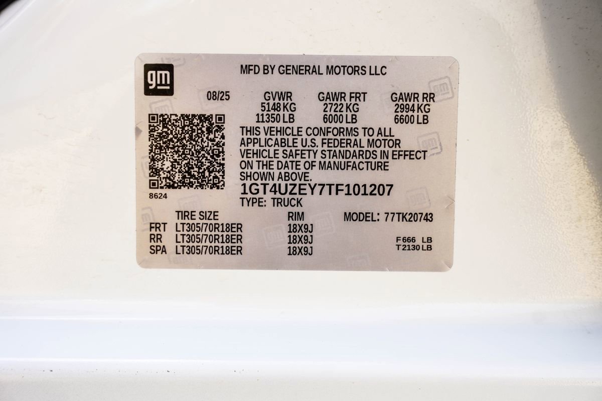 Used 2026 GMC Sierra 2500 AT4X image 41